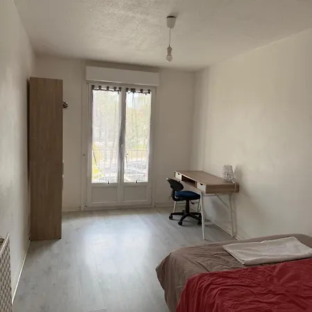 T4 Apartment